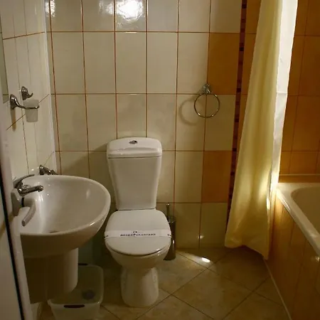 студия лилия 4* 茨雷沃