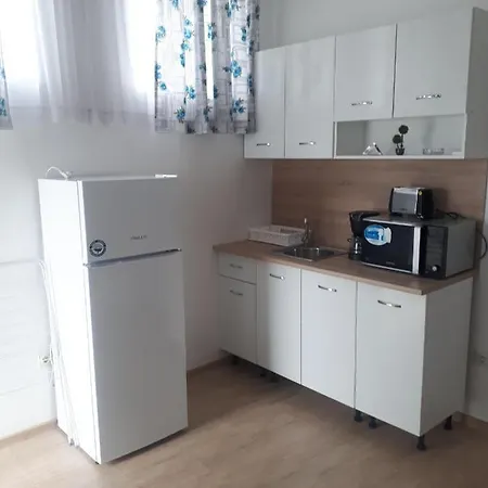 студия лилия 사레보