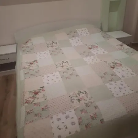 студия лилия 게스트하우스 사레보