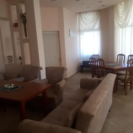 Guest house студия лилия