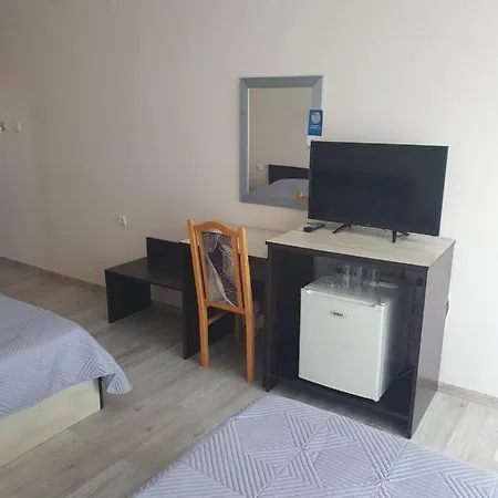 게스트하우스 студия лилия 사레보