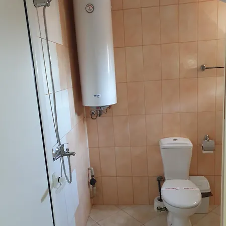 студия лилия 4* 茨雷沃