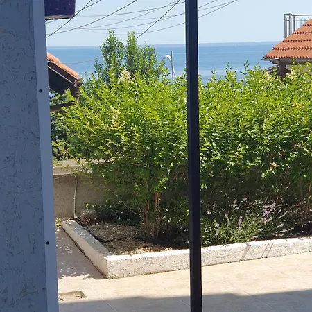 Guest house студия лилия
